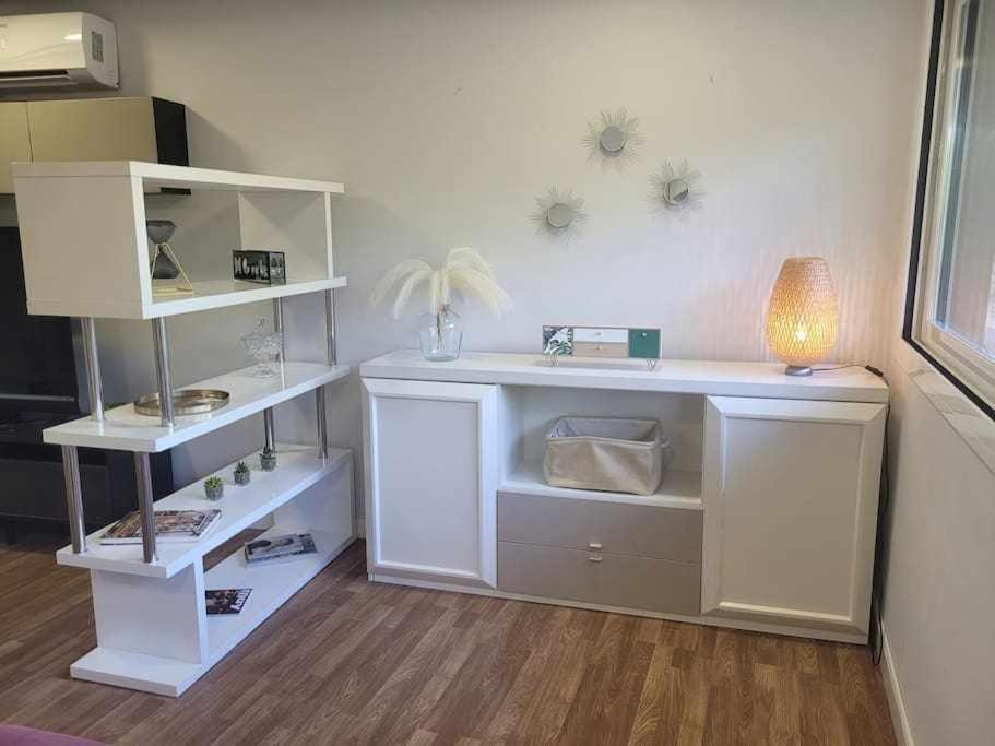 Apartamento Lirio De Agua Granada Centro Apartment Luaran gambar